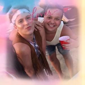 Meet your Posher, Paris